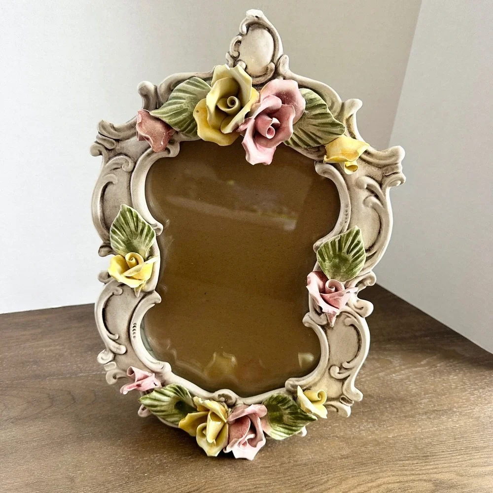 Vintage Italian Capodimonte Ceramic Rose‎ Photo Frame Ornate White Made in Italy